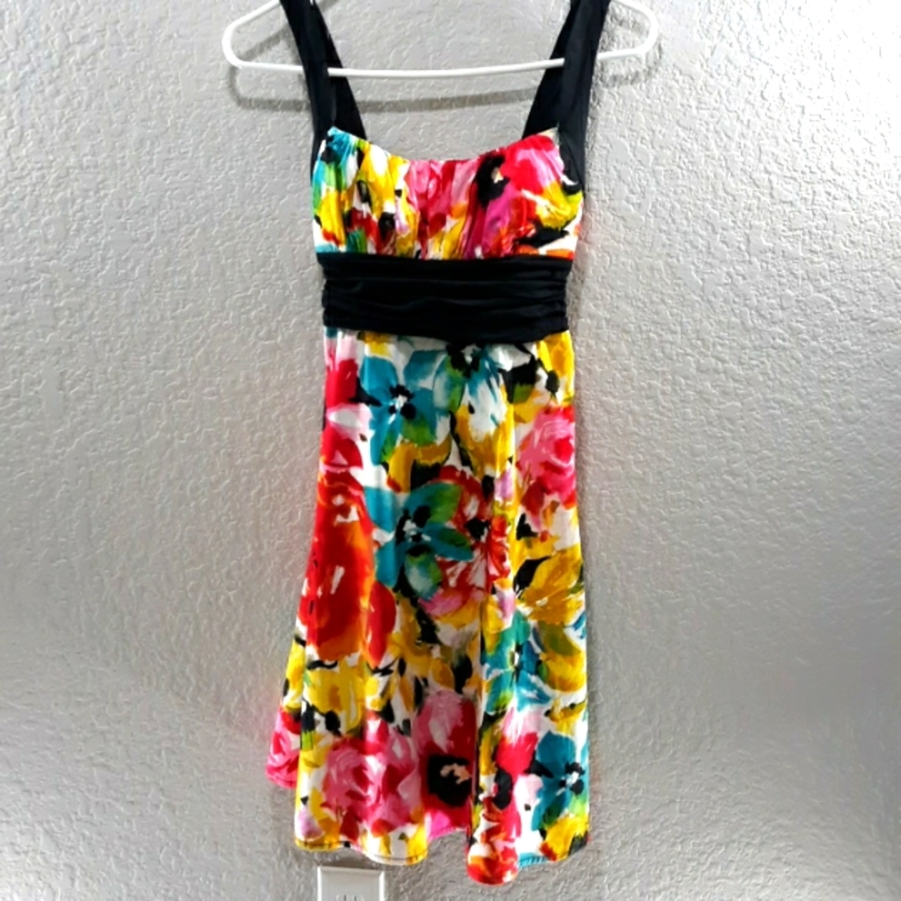 Dress, be smart, size 4